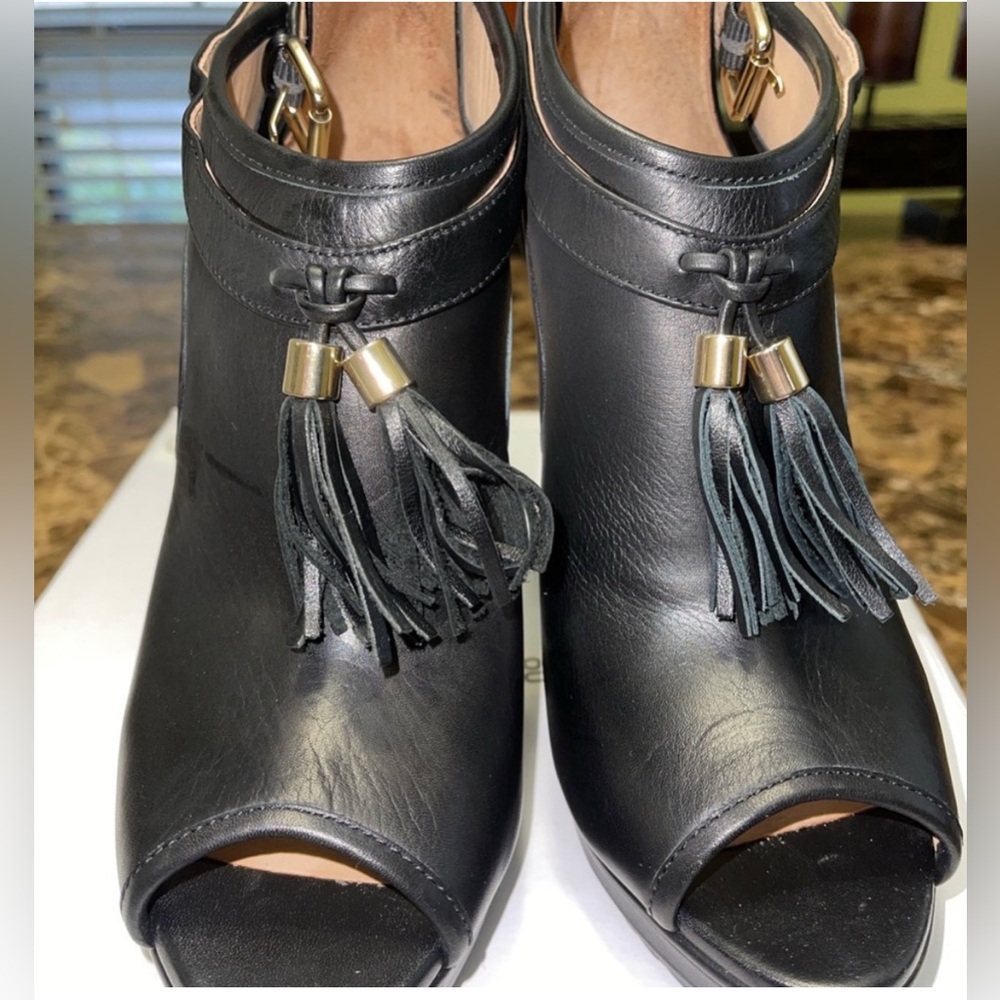 H&M Peep-Toe Ankle Boots with Tassels - Picture 2 of 4